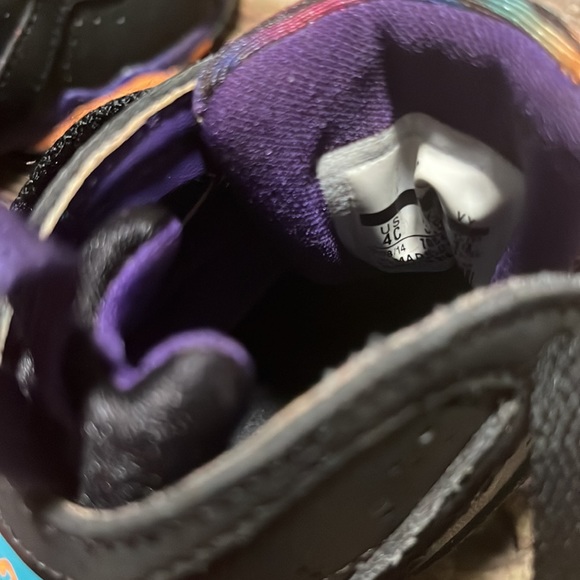 Retro Jordan’s toddler 5c - Picture 4 of 4